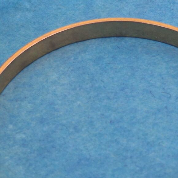 Green Enamel Bangle Bracelet Gold Tone Liner, Vintage - Picture 6 of 10